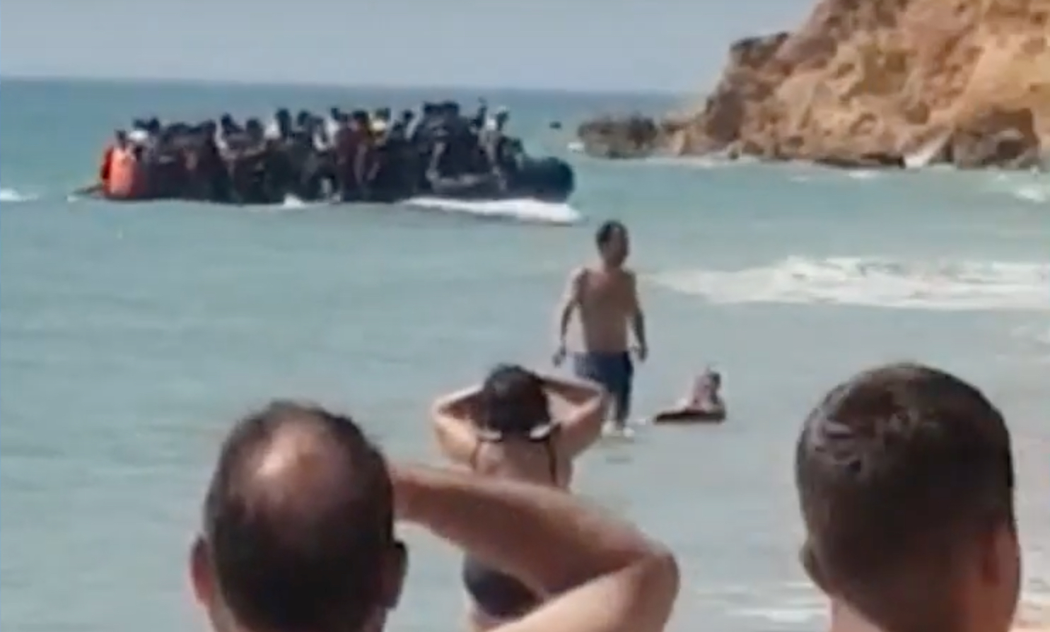 Bildene av en invasjon&nbsp;<span>(+)</span>