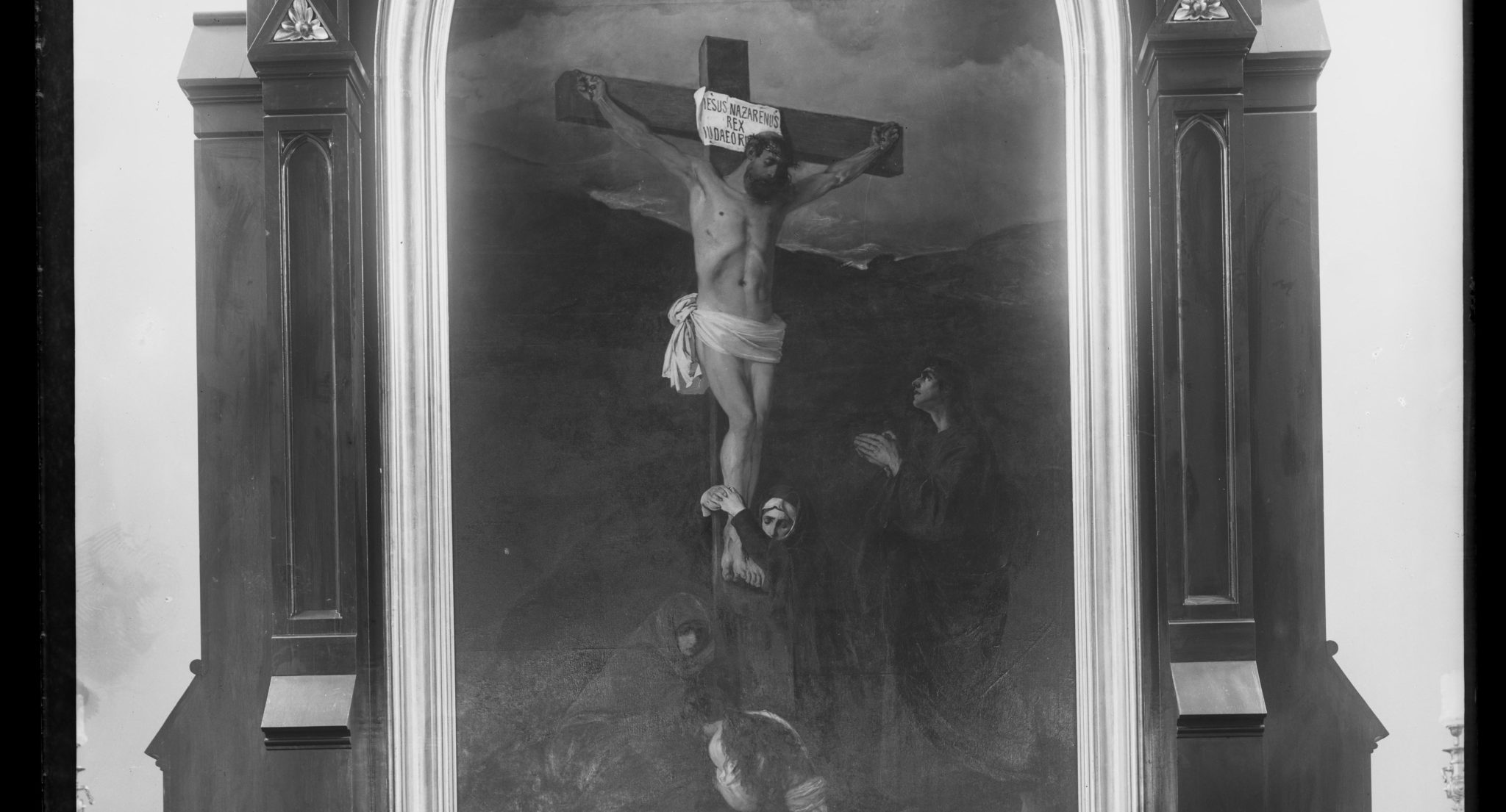 Altertavlen i Johanneskirken, Kristiania (1877-78, fotografert 1904)&nbsp;<span>(+)</span>