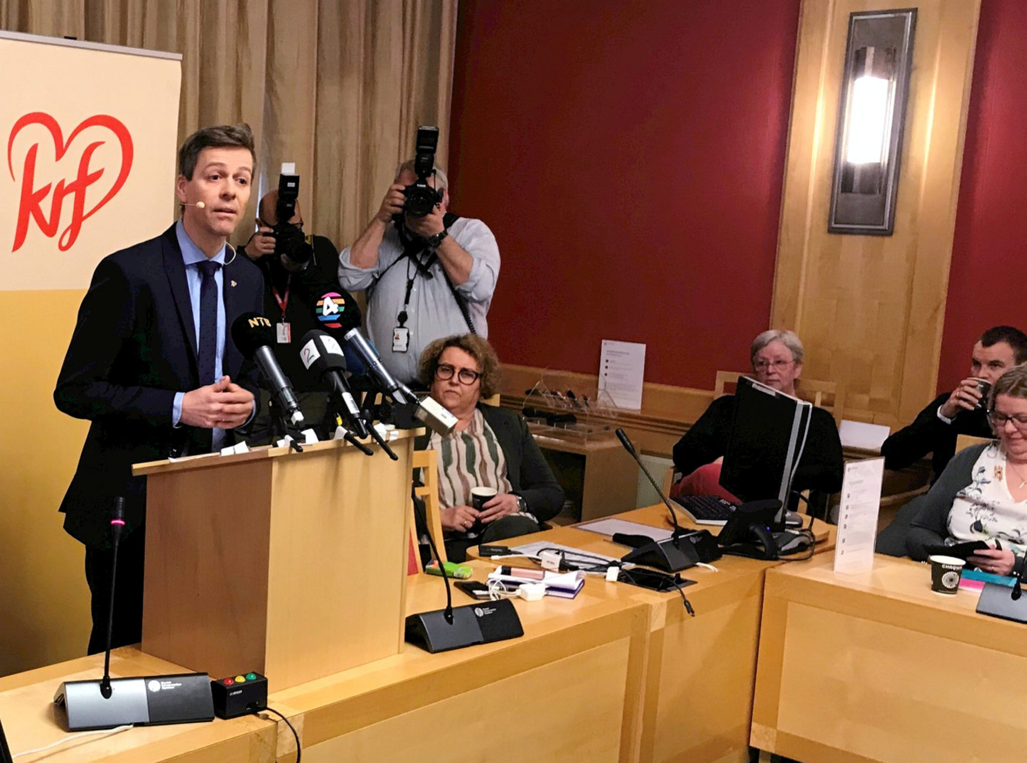 Kristelig Folkepartis veivalg&nbsp;<span>(+)</span>
