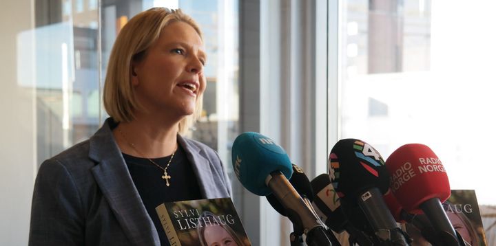Støre og Ap sitter med bukten og begge endene&nbsp;<span>(+)</span>