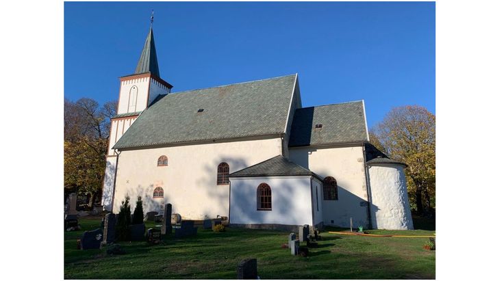 Tanum kirke, Larvik&nbsp;<span>(+)</span>