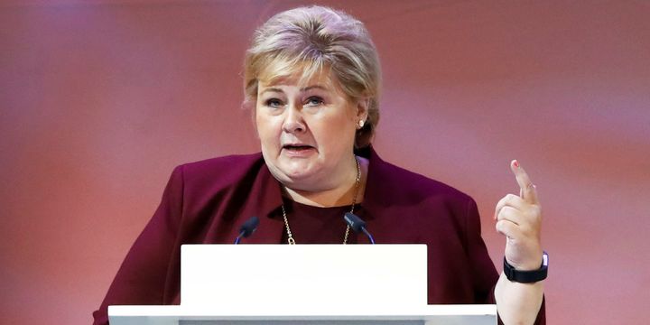Solberg bekrefter at regjerings&shy;samtaler med KrF pågår&nbsp;<span>(+)</span>