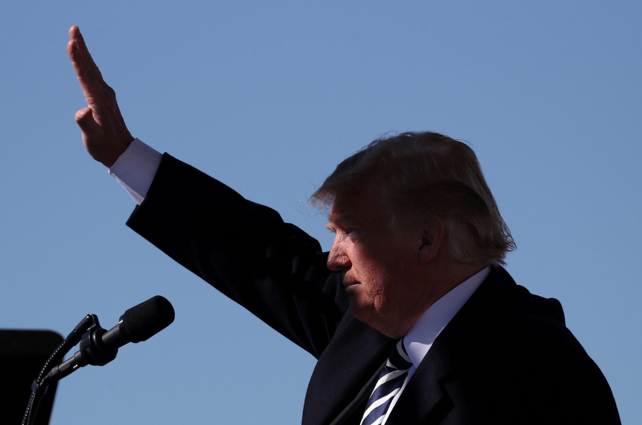 Trump trekker USA ut av mellomdistanseavtale for raketter&nbsp;<span>(+)</span>