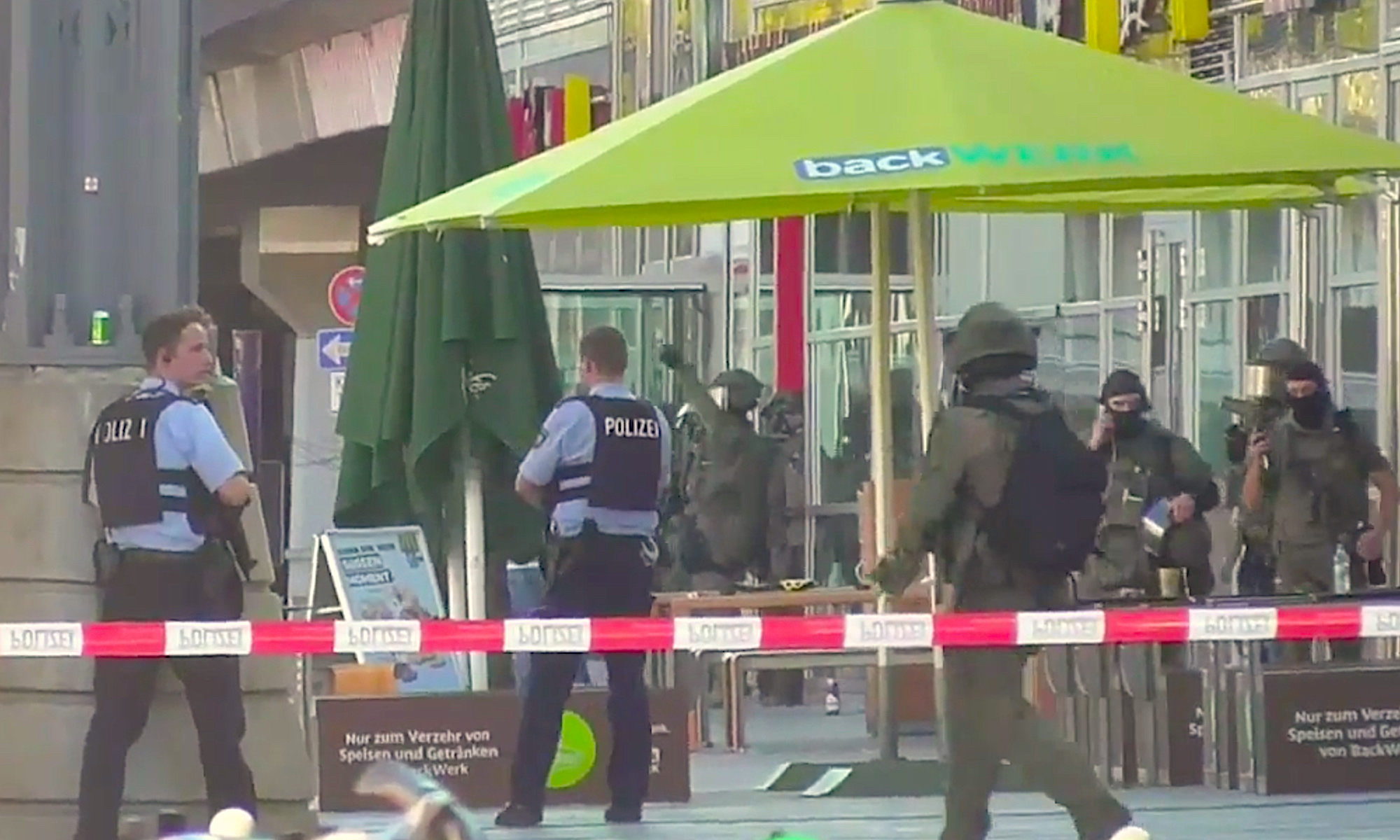 Köln: Gisseltakeren brannskadet 14 år gammel jente, satte fyr på apotekansatt&nbsp;<span>(+)</span>
