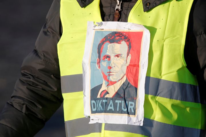400 skadd i bensinprotester i Frankrike&nbsp;<span>(+)</span>