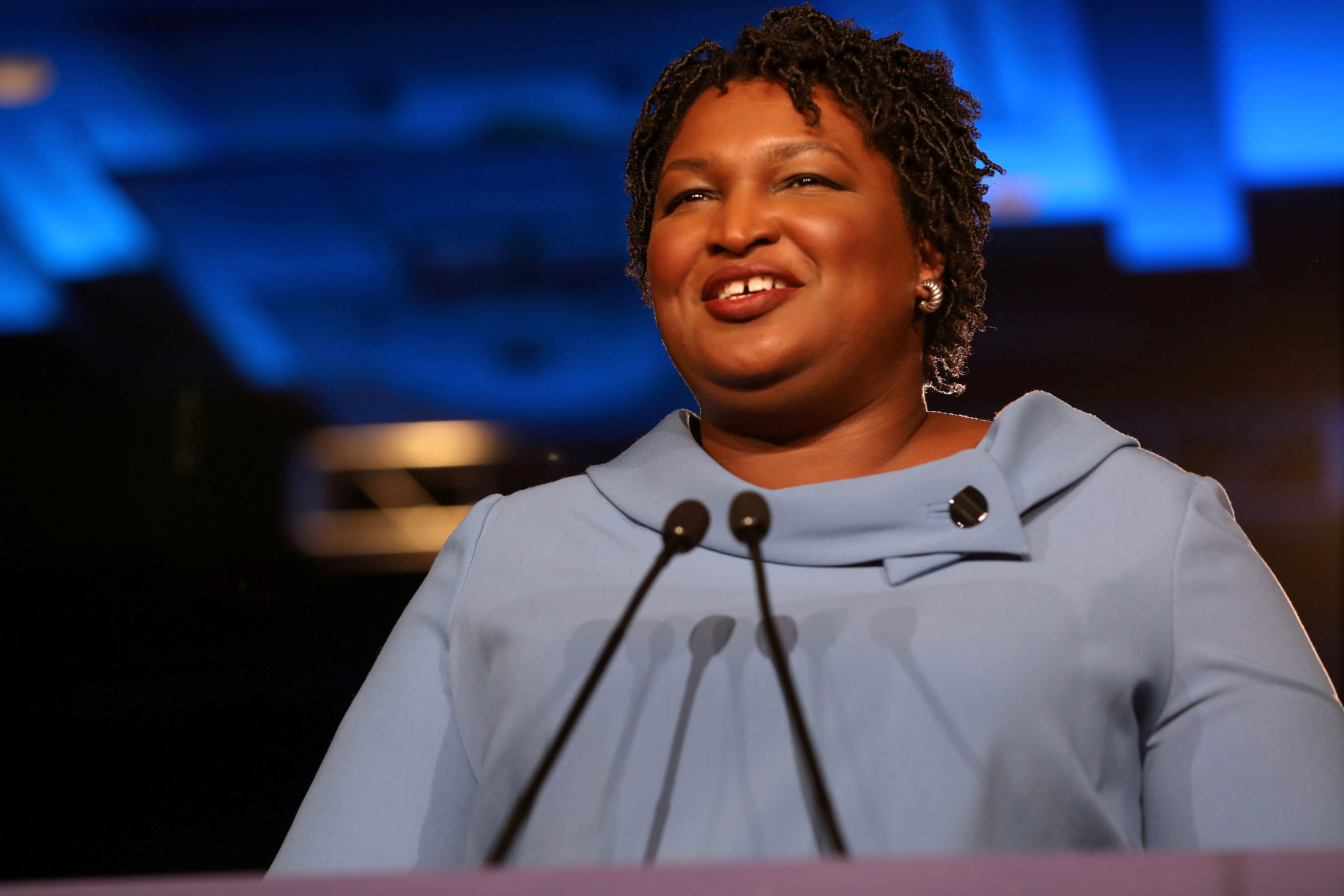 Hillary og Eric Holder underkjenner valgresultatet i Georgia, fordi Stacey Abrams ikke vant&nbsp;<span>(+)</span>