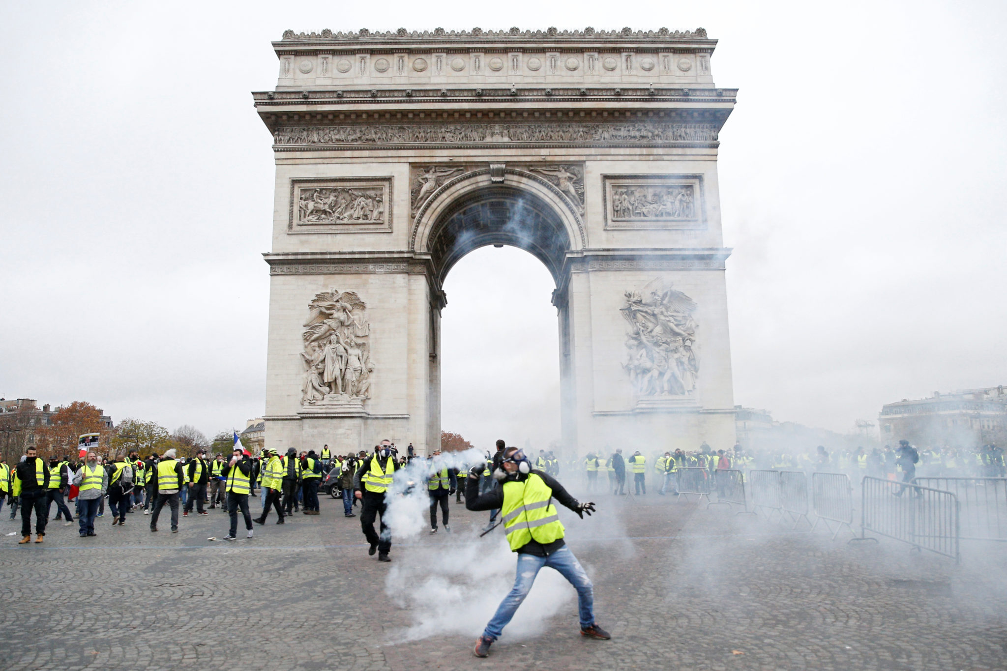 Nye opptøyer med de gule vestene i Paris&nbsp;<span>(+)</span>