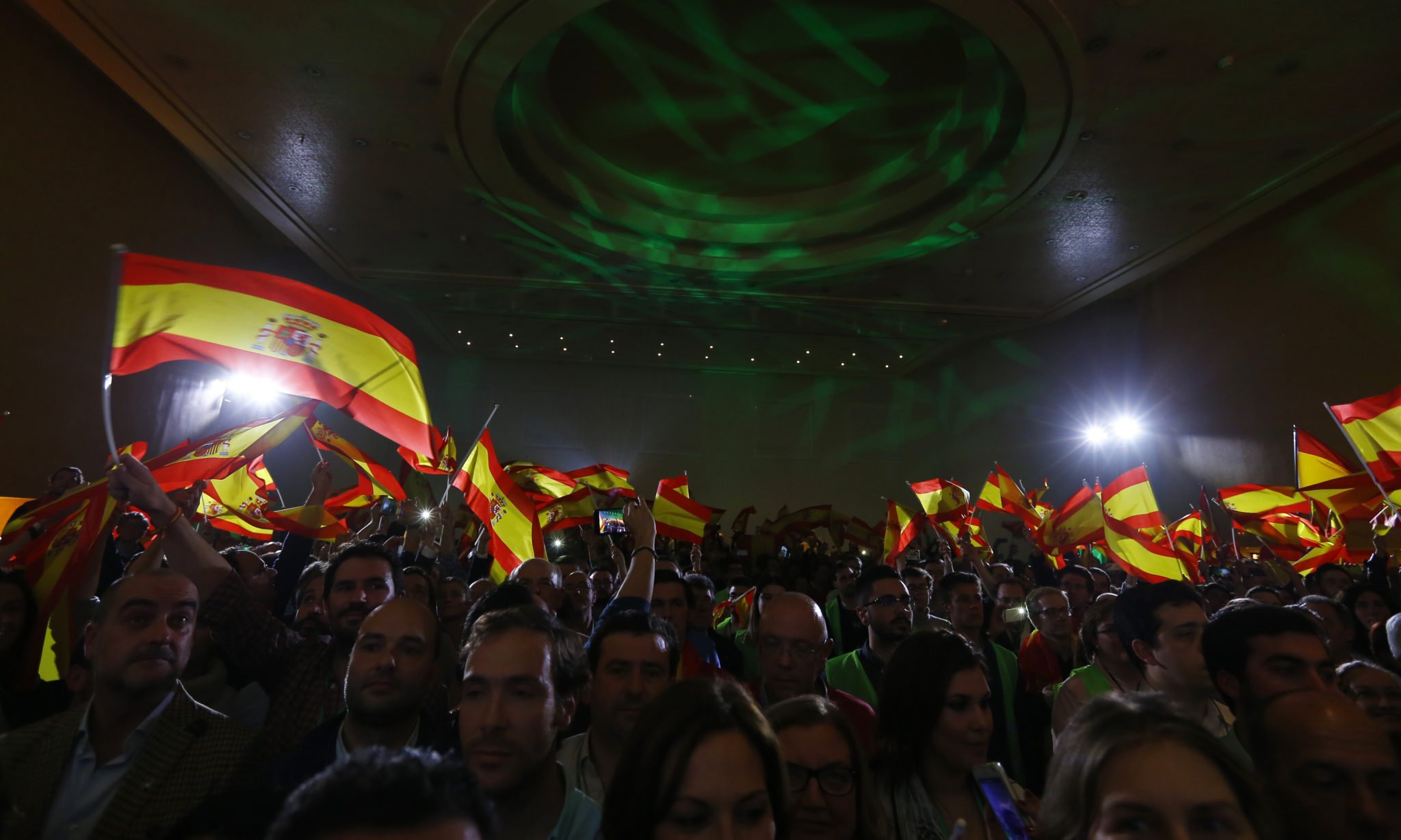 Suksess for høyre&shy;populistiske Vox i spansk regionvalg&nbsp;<span>(+)</span>