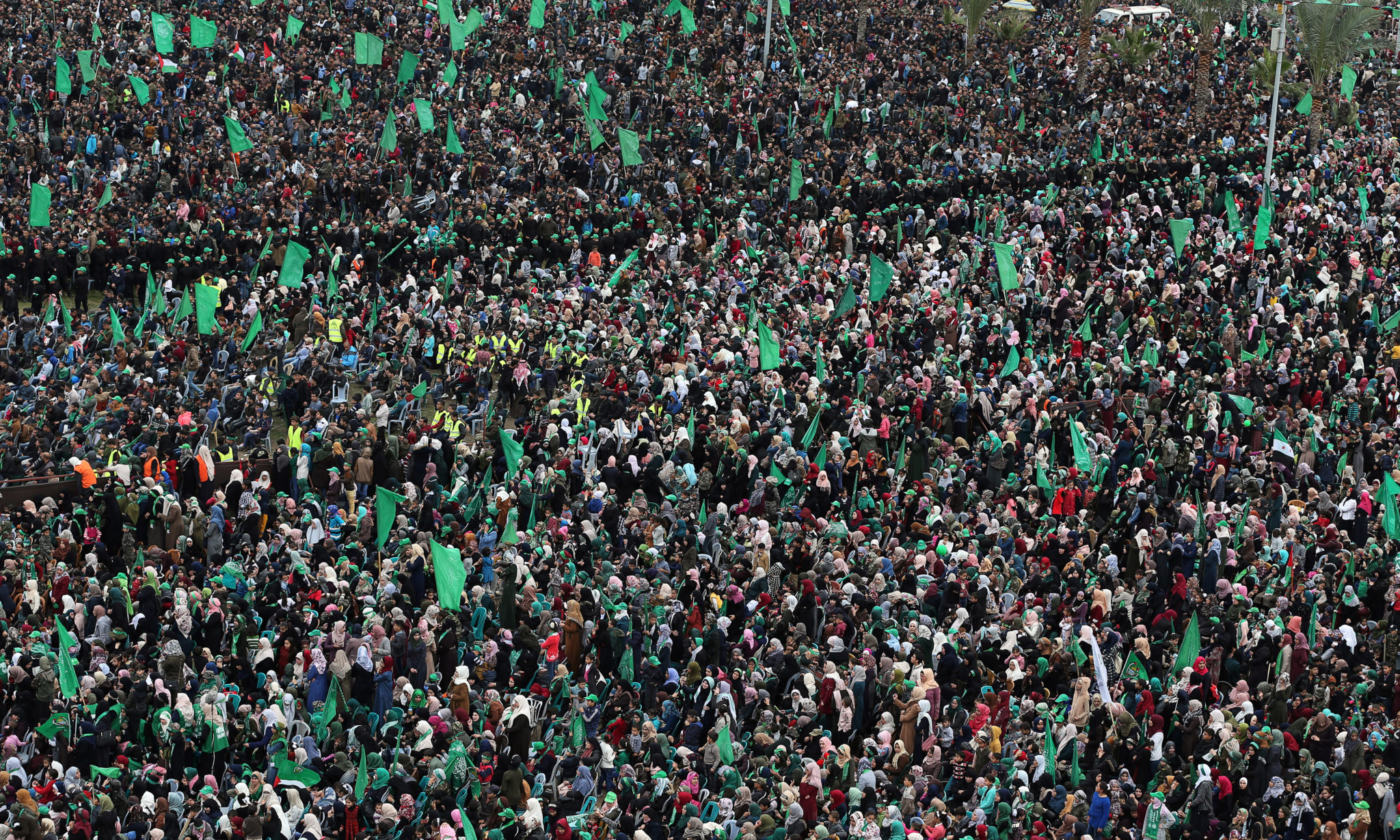 Full splid i den palestinske leir og nye angrep mot Israel&nbsp;<span>(+)</span>