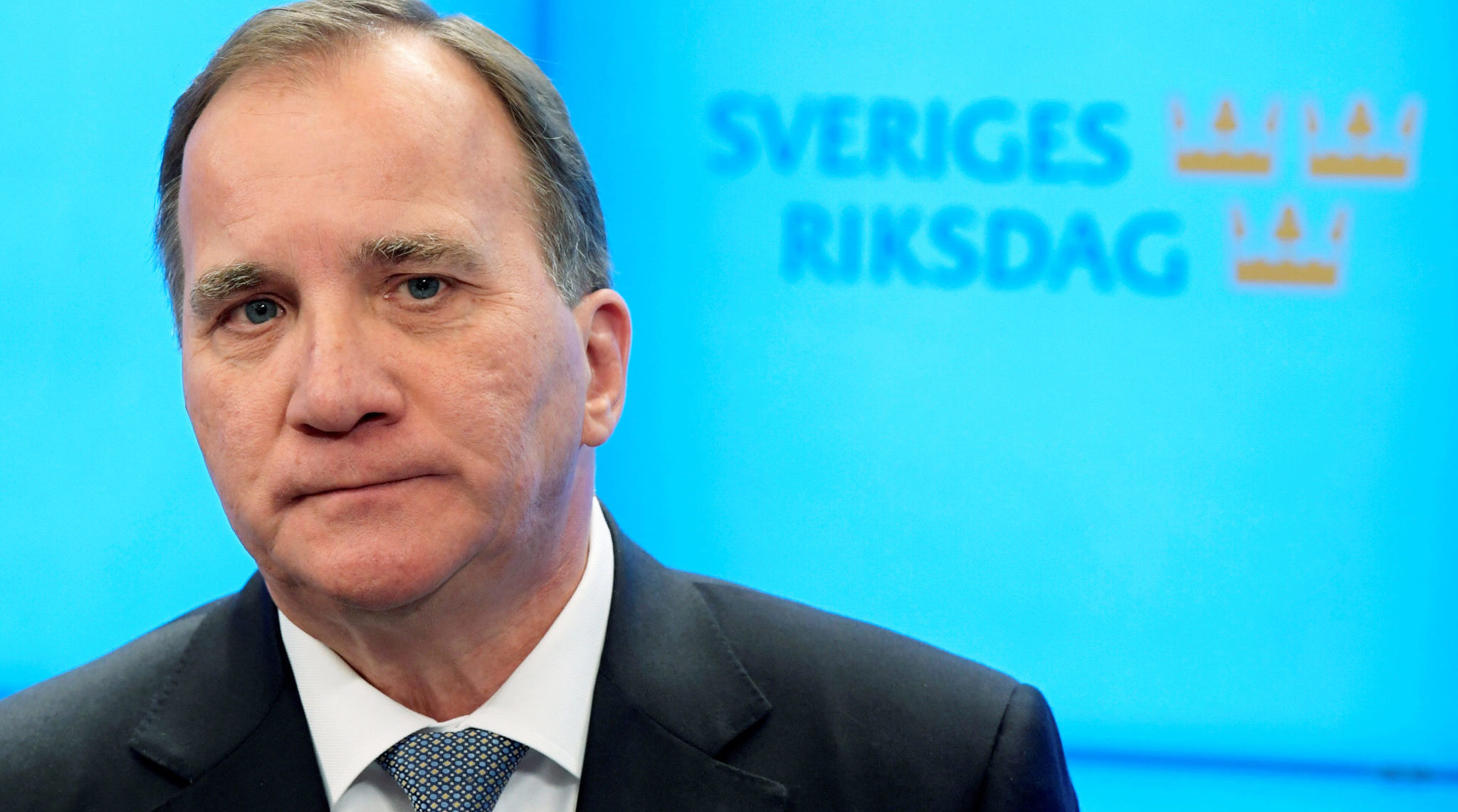 Vänsterpartiet har bestemt seg - regjeringen Löfven henger i en tynn tråd&nbsp;<span>(+)</span>
