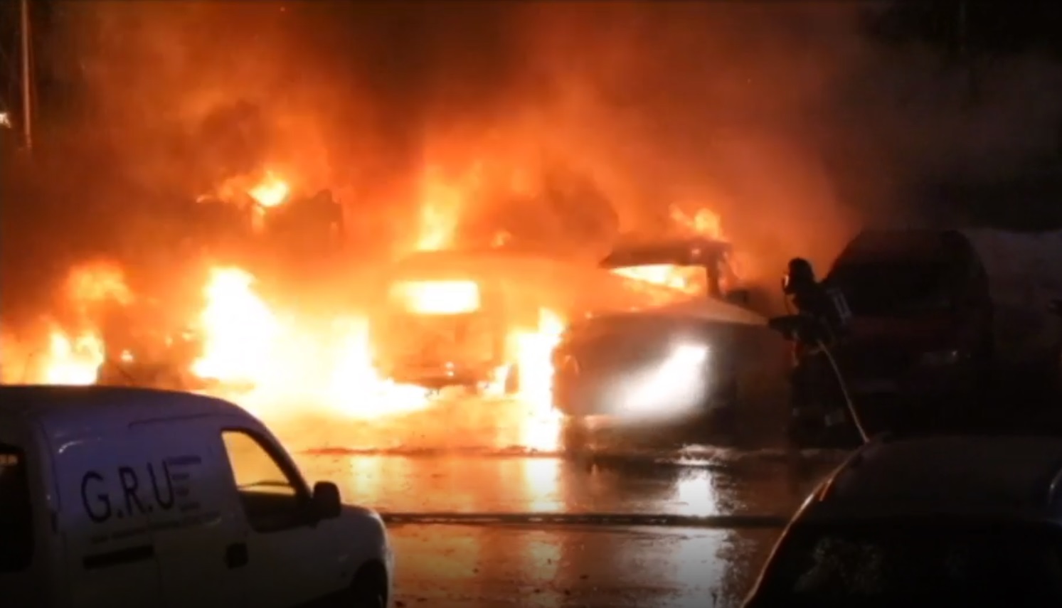 Jada, bilene brenner fremdeles i Sverige&nbsp;<span>(+)</span>