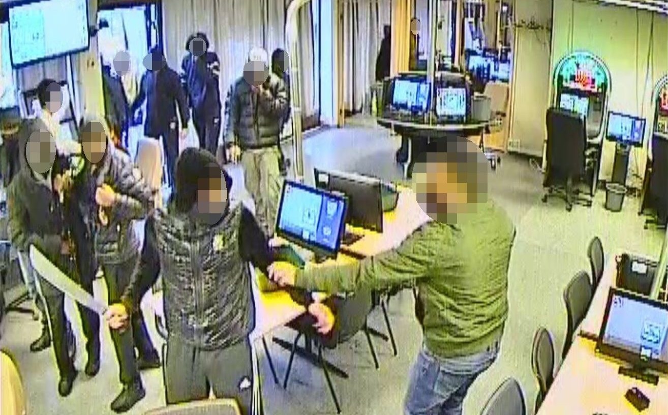 Voldelig gjeng angrep sentralt vitne i saken som fikk dem dømt&nbsp;<span>(+)</span>