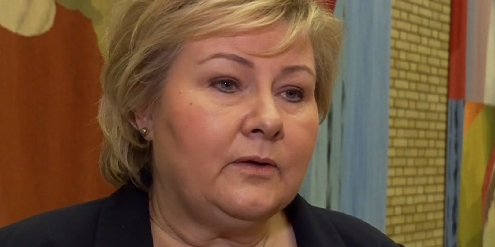 Erna nekter å beklage kritikk mot teaterfolk&nbsp;<span>(+)</span>