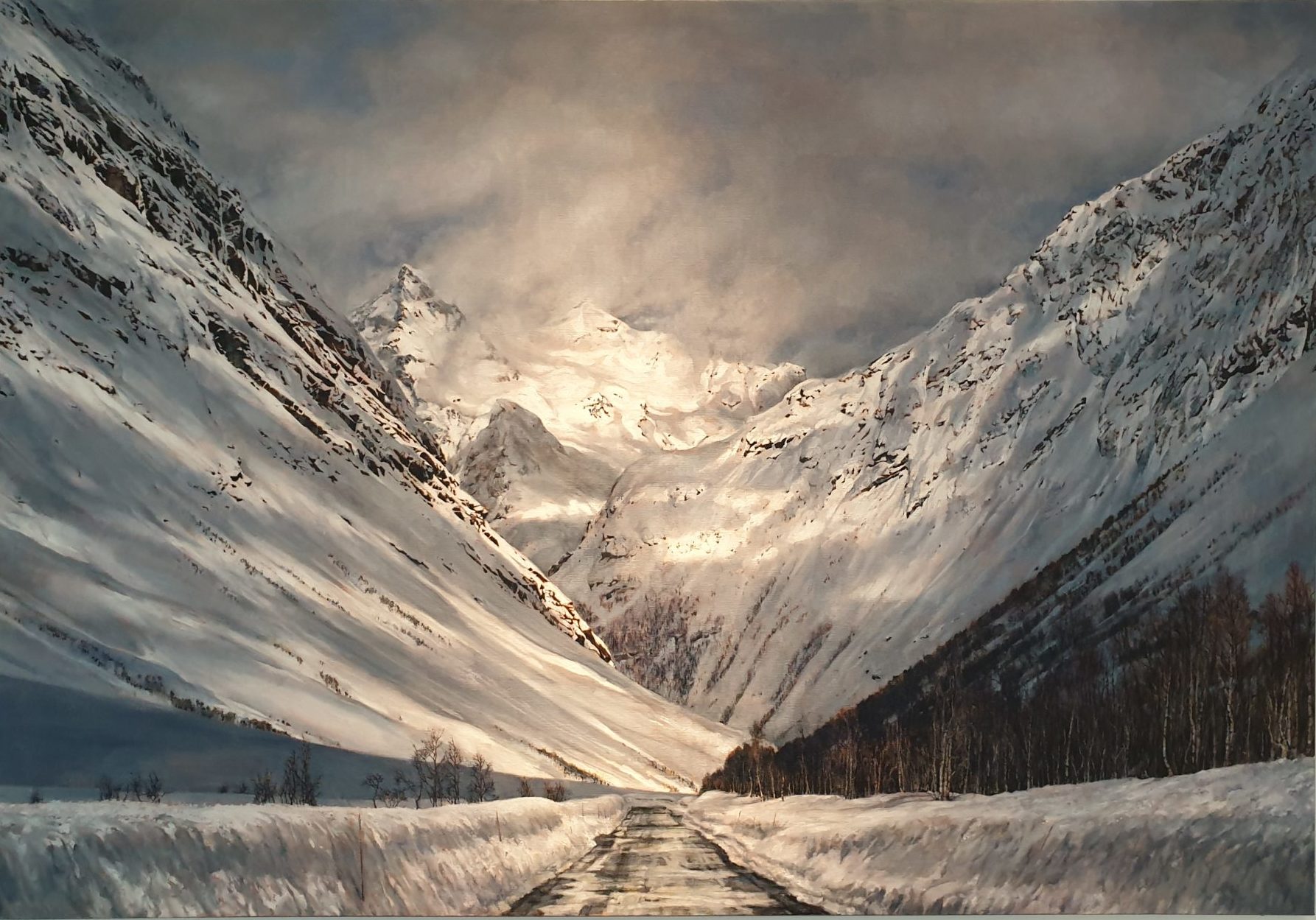 Mektig fjellnatur og profesjonelt maleri&nbsp;<span>(+)</span>