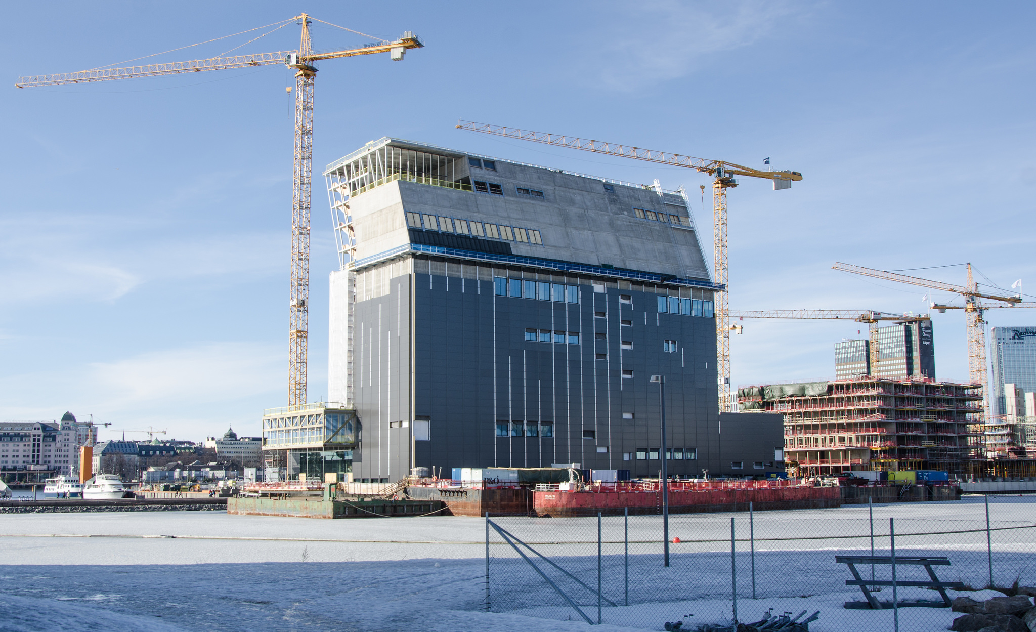 Det skjeve lystårnet i Bjørvika har sluknet&nbsp;<span>(+)</span>