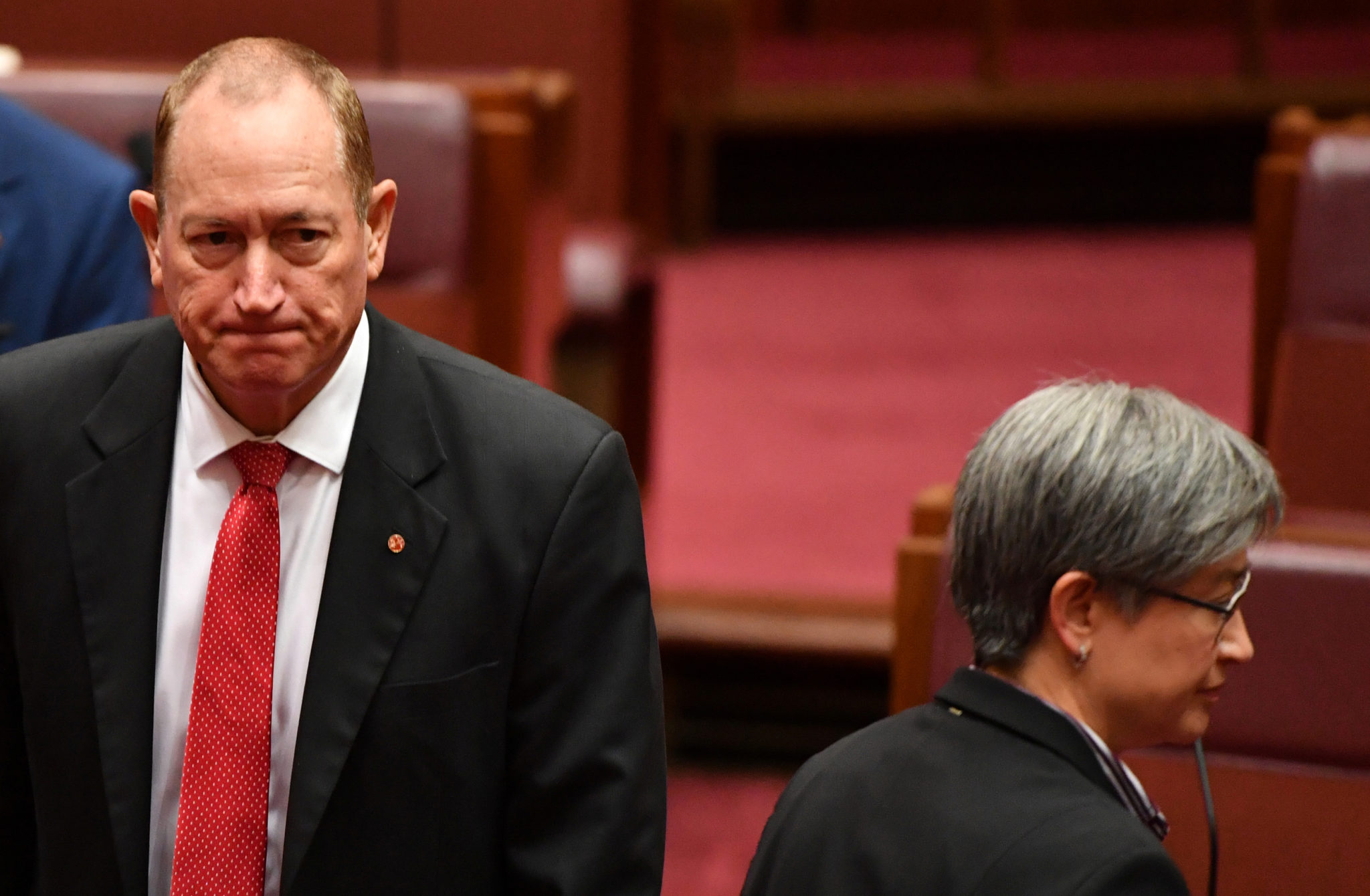 Fraser Anning kollektivt fordømt i Australias Senat&nbsp;<span>(+)</span>
