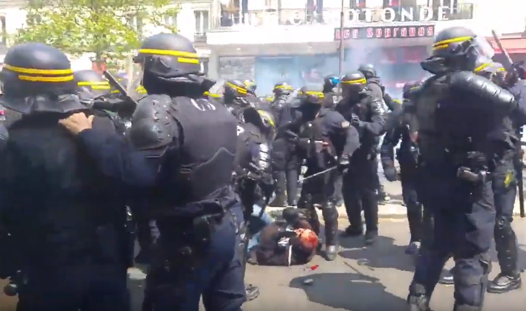 De første konfrontasjonene mellom politi og antifa i Paris&nbsp;<span>(+)</span>