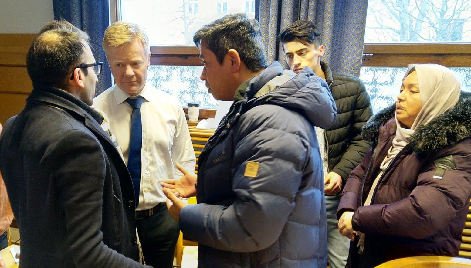UD visste at familien Alizada ikke kunne returnere, likevel fikk de visum til Norge&nbsp;<span>(+)</span>