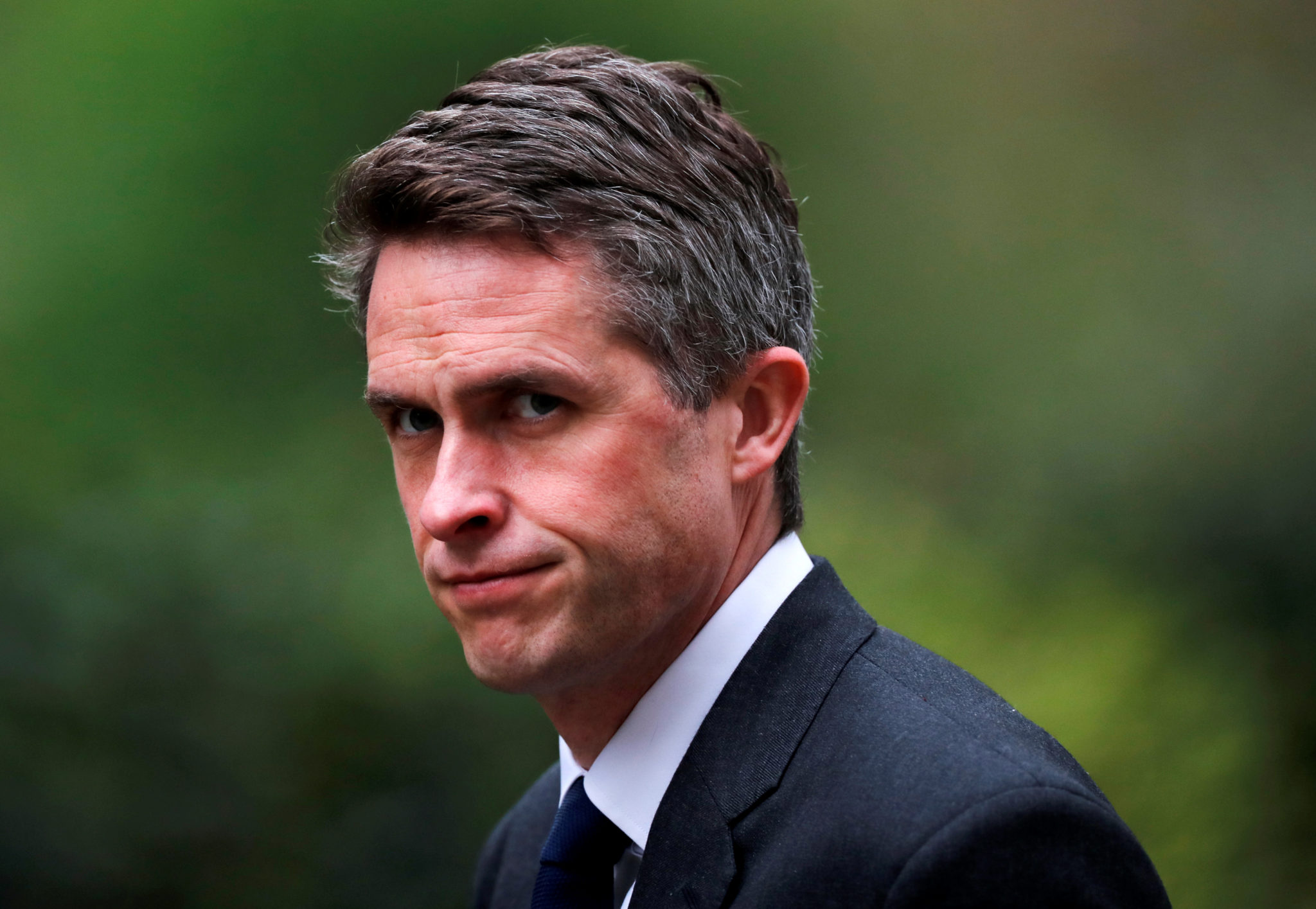 Gavin Williamson sparket som forsvarsminister for å ha lekket om Huawei&nbsp;<span>(+)</span>