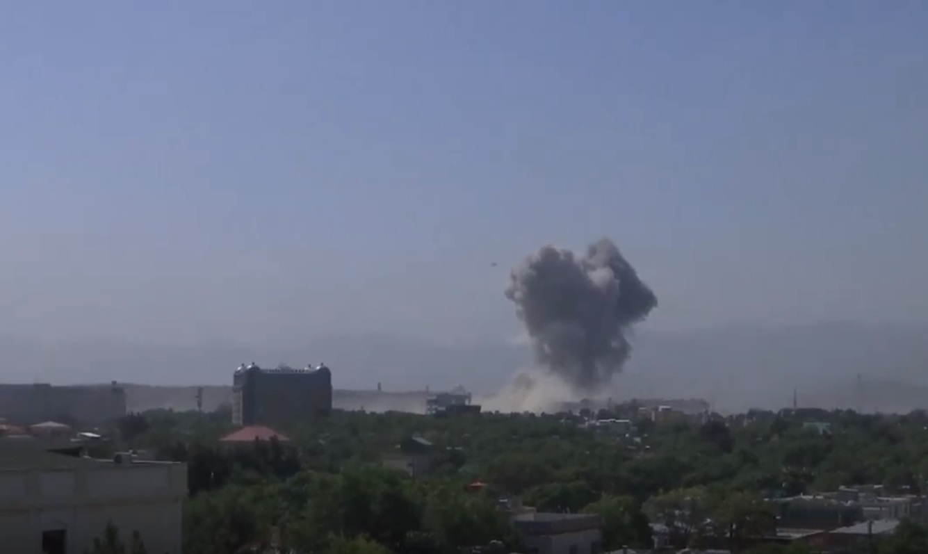 Opptil 50 barn såret av bilbombe i Kabul - Taliban har tatt på seg ansvaret&nbsp;<span>(+)</span>