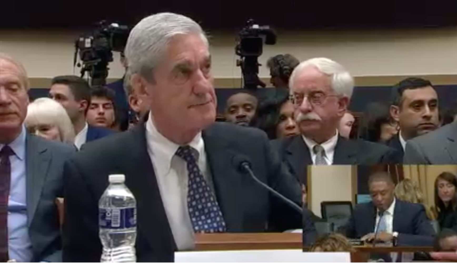 Mueller kan ikke eller vil ikke svare&nbsp;<span>(+)</span>