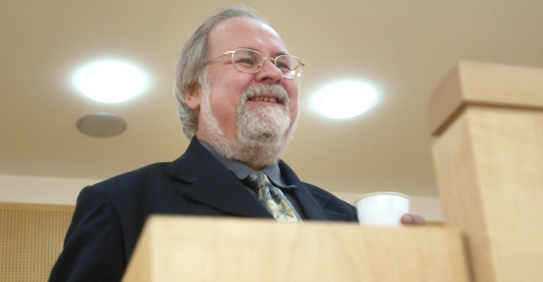 Jan Simonsen er død&nbsp;<span>(+)</span>