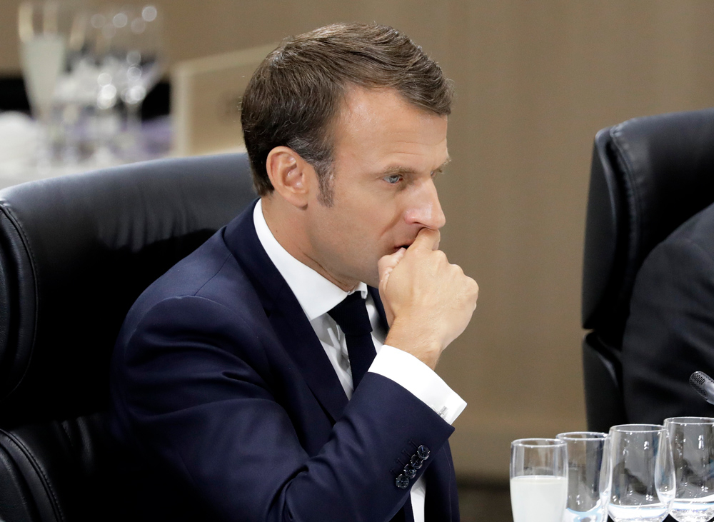 France Slowly Sinking into Chaos&nbsp;<span>(+)</span>