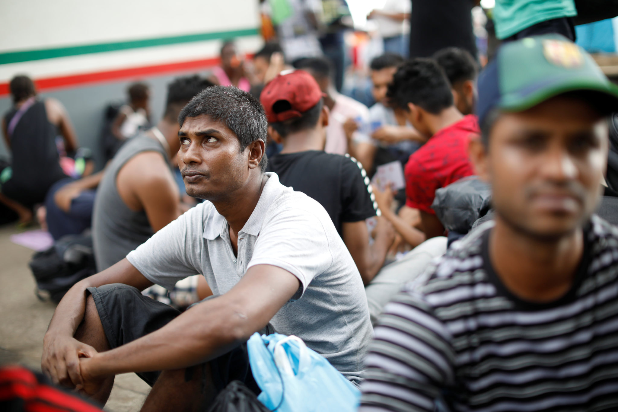 Migranter fra Bangladesh og Sri Lanka funnet gående langs motorvei i Mexico&nbsp;<span>(+)</span>