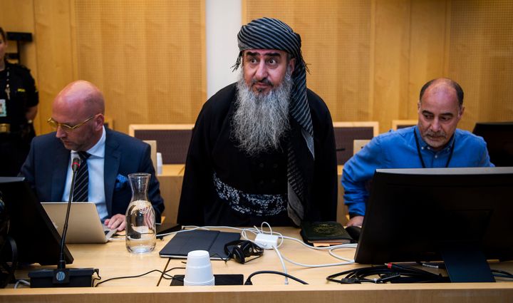 Mulla Krekar forblir i fengsel&nbsp;<span>(+)</span>
