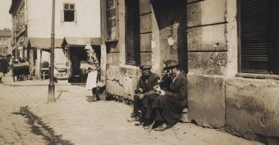 Jøder i Lwów, Boznicza-gaten (1931-36)&nbsp;<span>(+)</span>