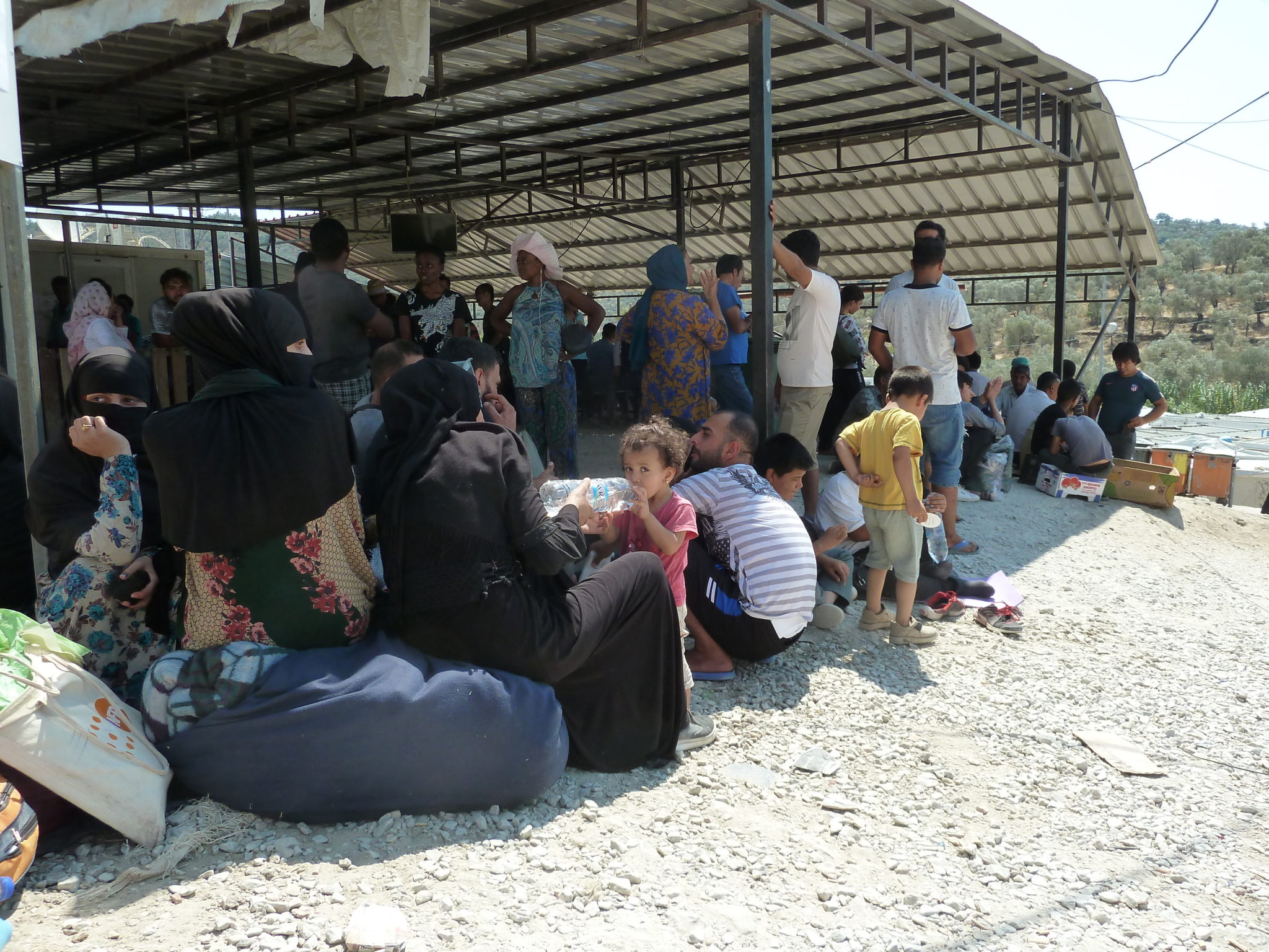 Krise på Lesvos, overfylt leir og båtene fortsetter å komme&nbsp;<span>(+)</span>