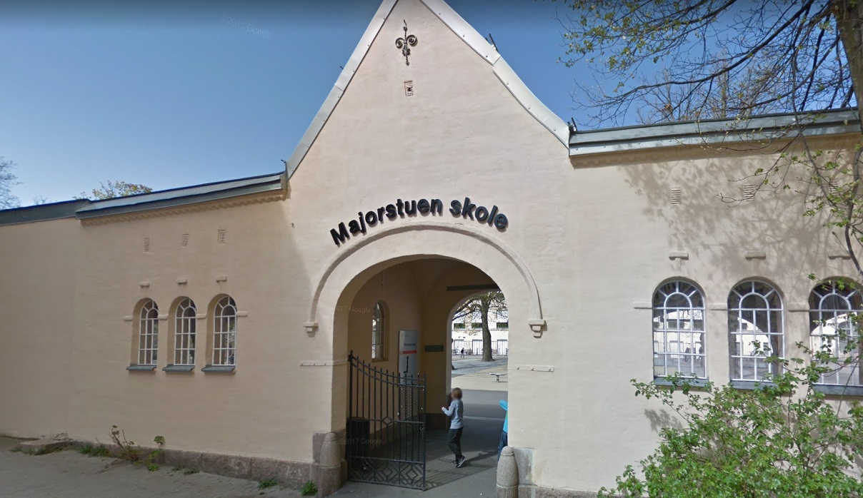 Jødehets sto på skoleporten i månedsvis&nbsp;<span>(+)</span>