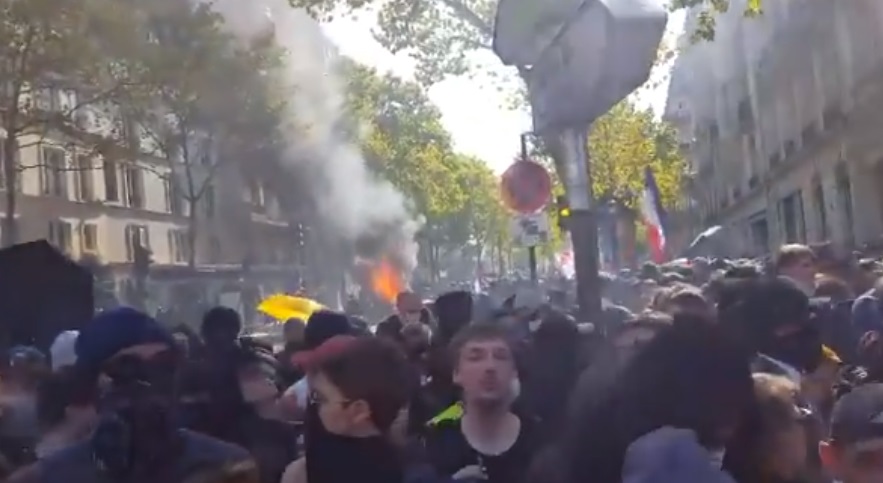 Stor demonstrasjon i Paris&nbsp;<span>(+)</span>