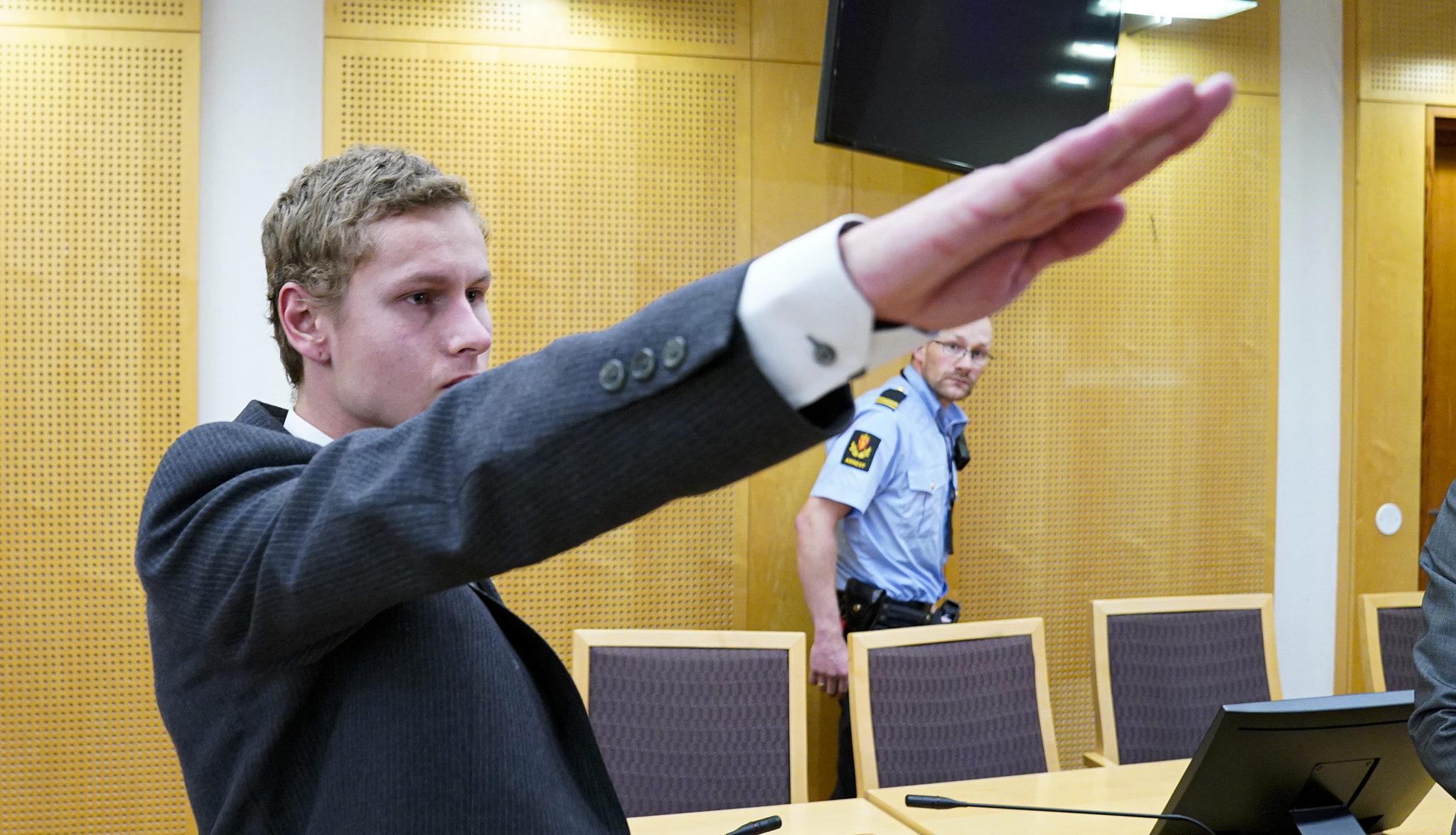 Manshaus har hatt kontakt med nynazistisk organisasjon&nbsp;<span>(+)</span>