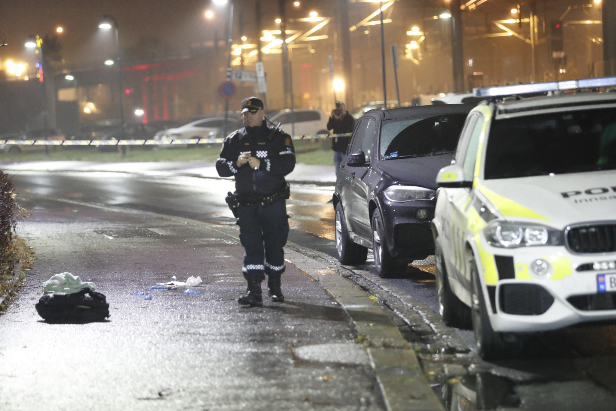 Knivstikking i Oslo: Politiet jakter på tre ungdommer i 15-årsalderen&nbsp;<span>(+)</span>