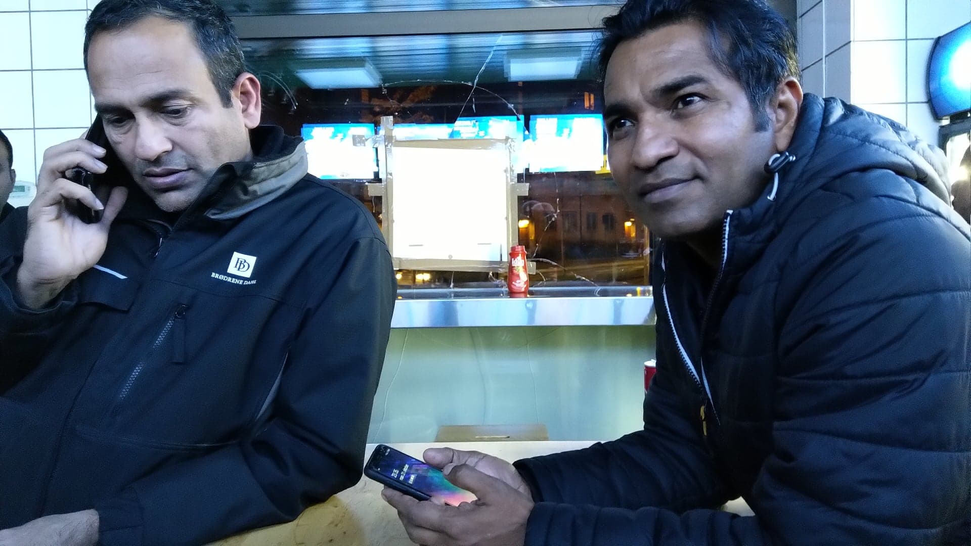 Abduls pizzeria angrepet for fjerde gang. Nå gir han opp – åpner ikke igjen før politiet løser saken&nbsp;<span>(+)</span>