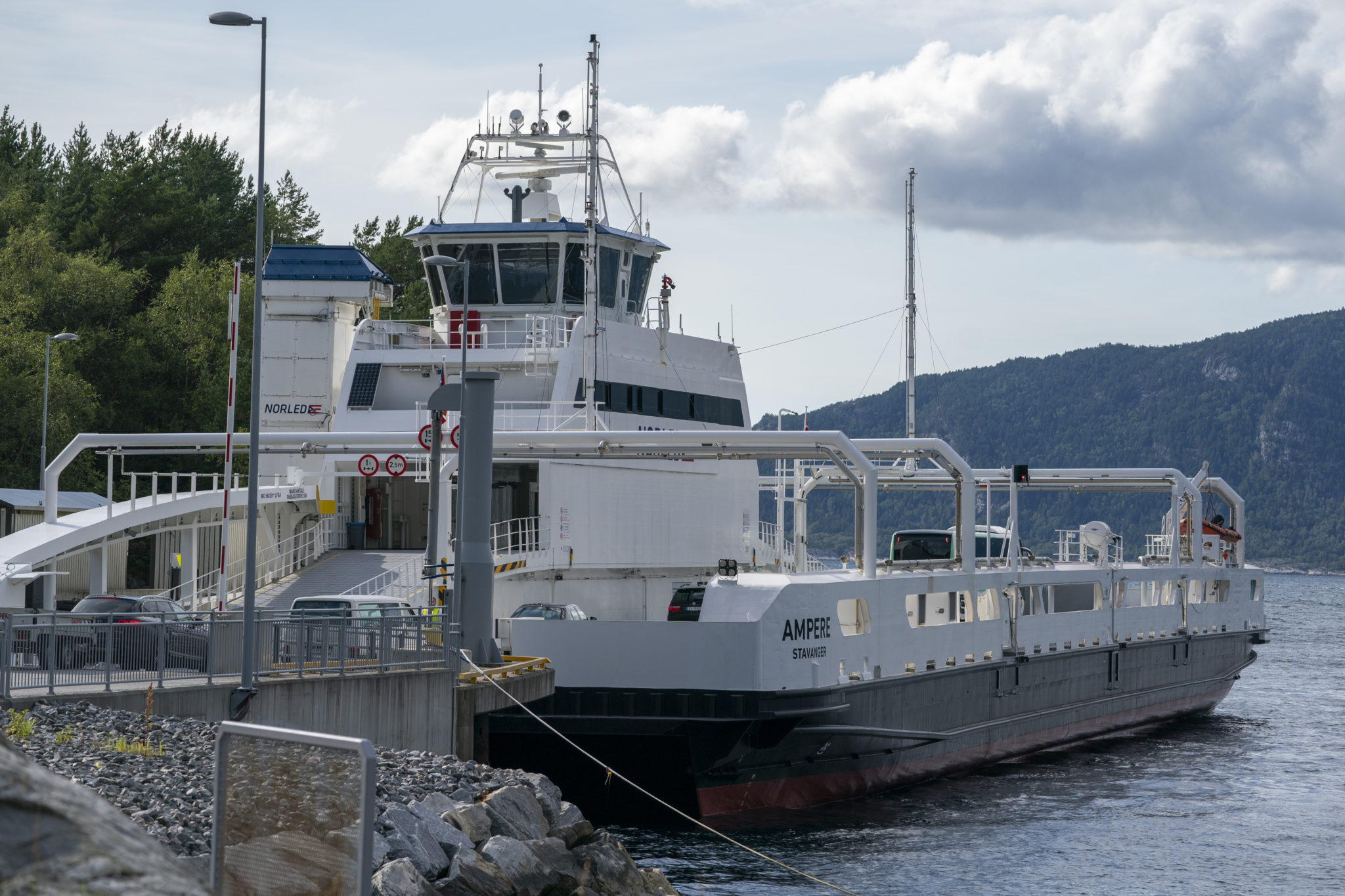 To el-ferger i trøbbel&nbsp;<span>(+)</span>