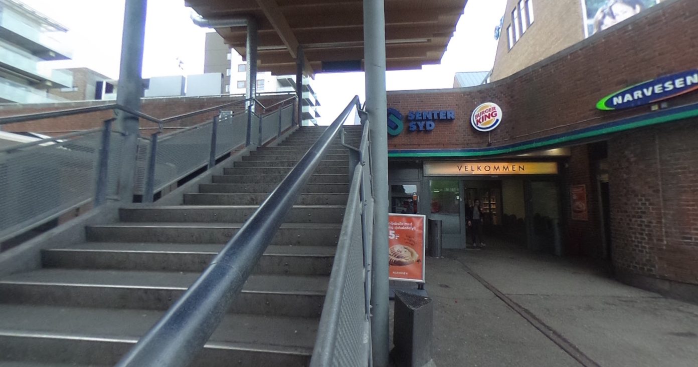 Masseslagsmål på Mortensrud - var aggressive mot politiet&nbsp;<span>(+)</span>