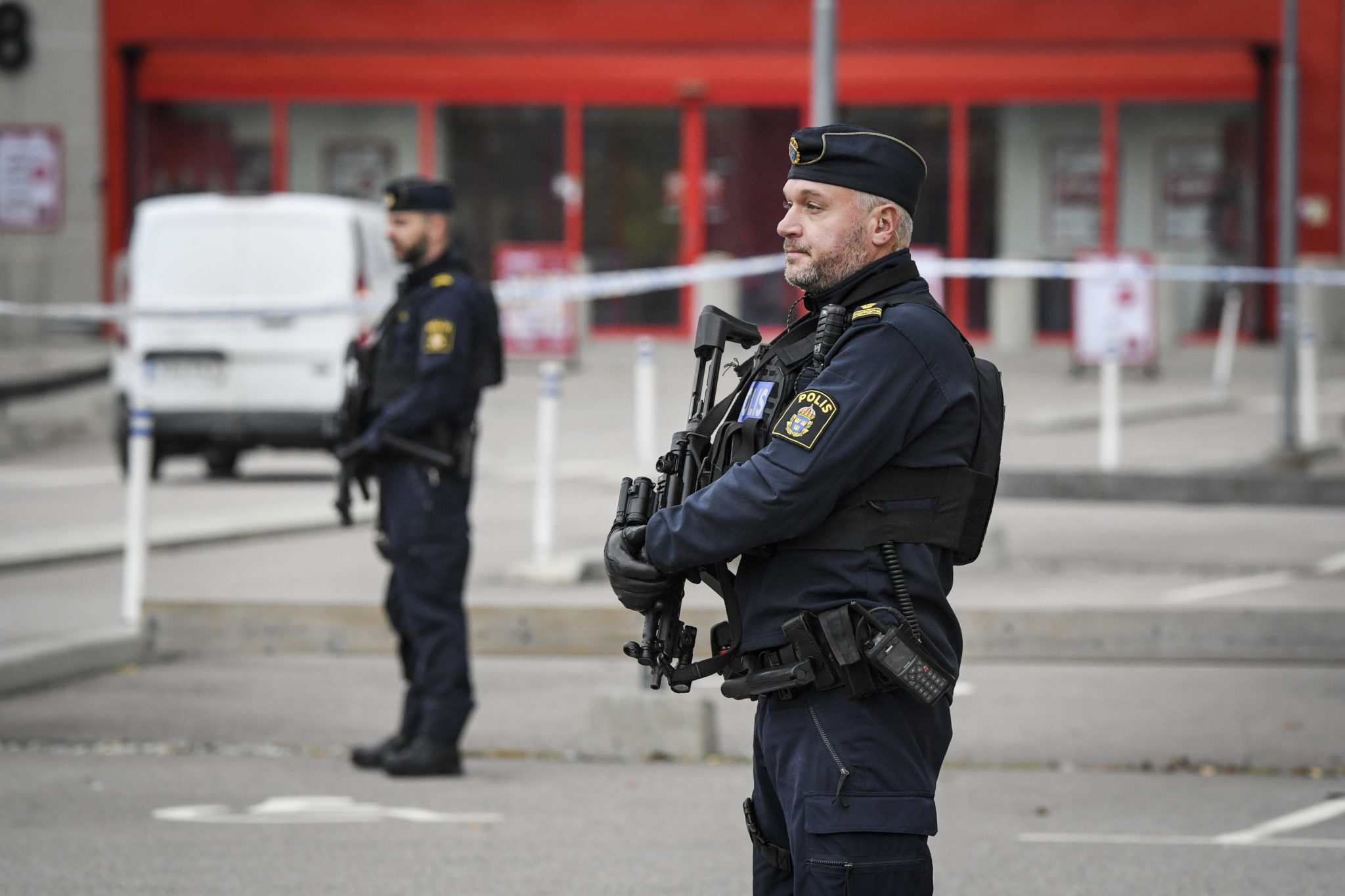 Sverige: Mer og grovere vold og trusler mot politifolk og deres familier&nbsp;<span>(+)</span>