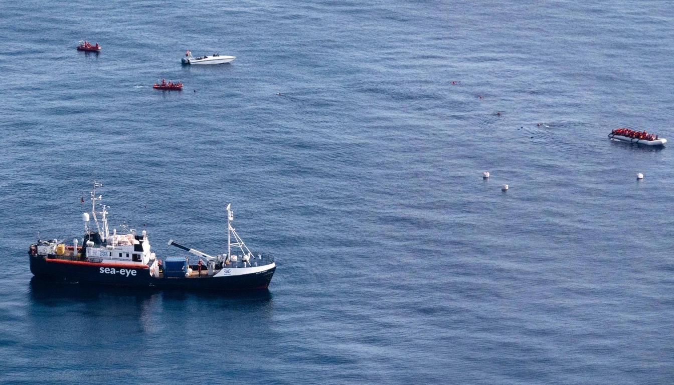 Italia gir migrantene på «Alan Kurdi» en havn&nbsp;<span>(+)</span>