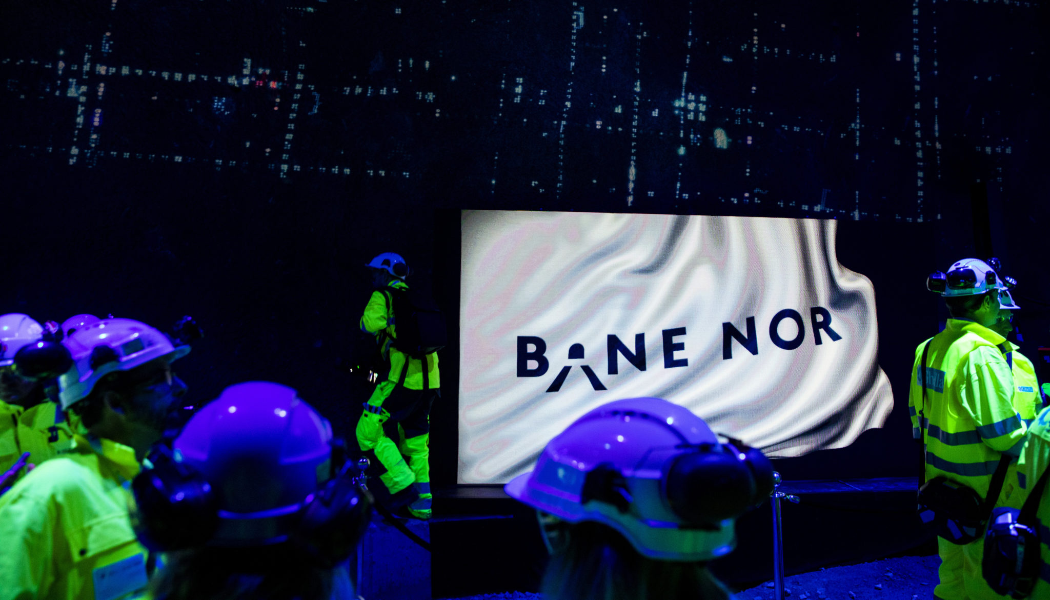 Mens togene står, skal Bane NOR bruke 56 millioner på «bærekraftig merkevarebygging»&nbsp;<span>(+)</span>