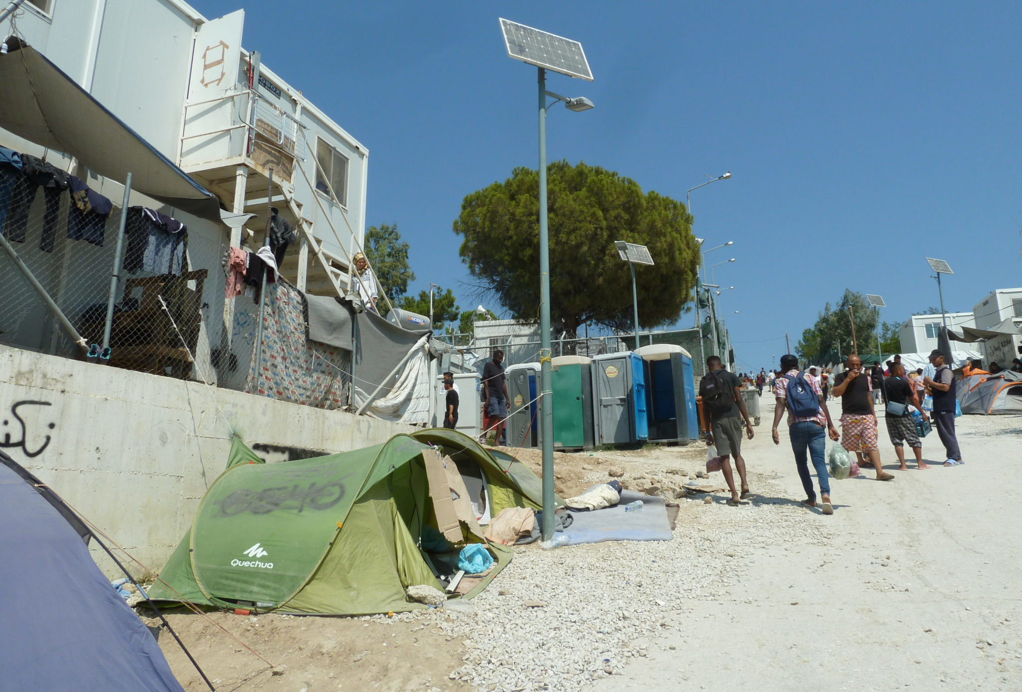 Hellas vil plassere asylsøkere i interneringsleire&nbsp;<span>(+)</span>