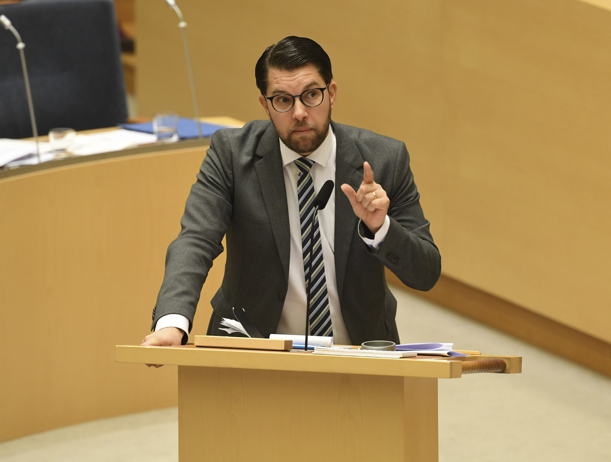 Åkesson: Vil fremme mistillitsforslag mot justisministeren&nbsp;<span>(+)</span>