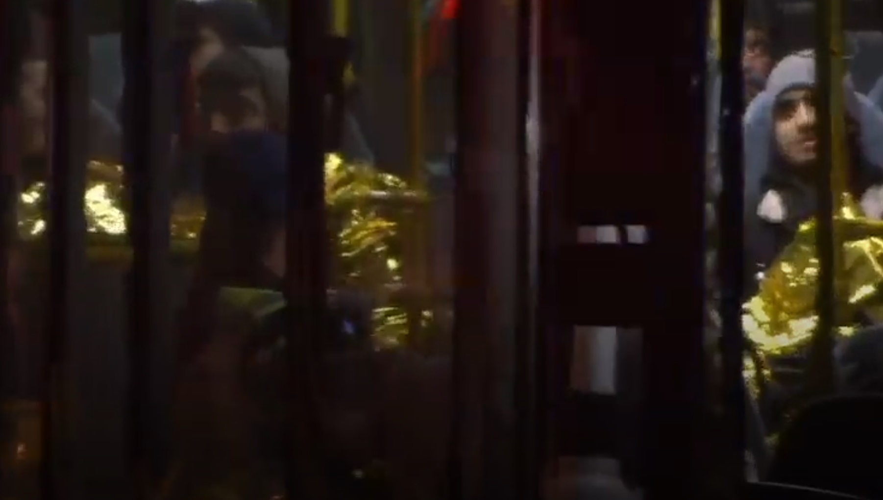 25 migranter er funnet i en kjølekonteiner&nbsp;<span>(+)</span>