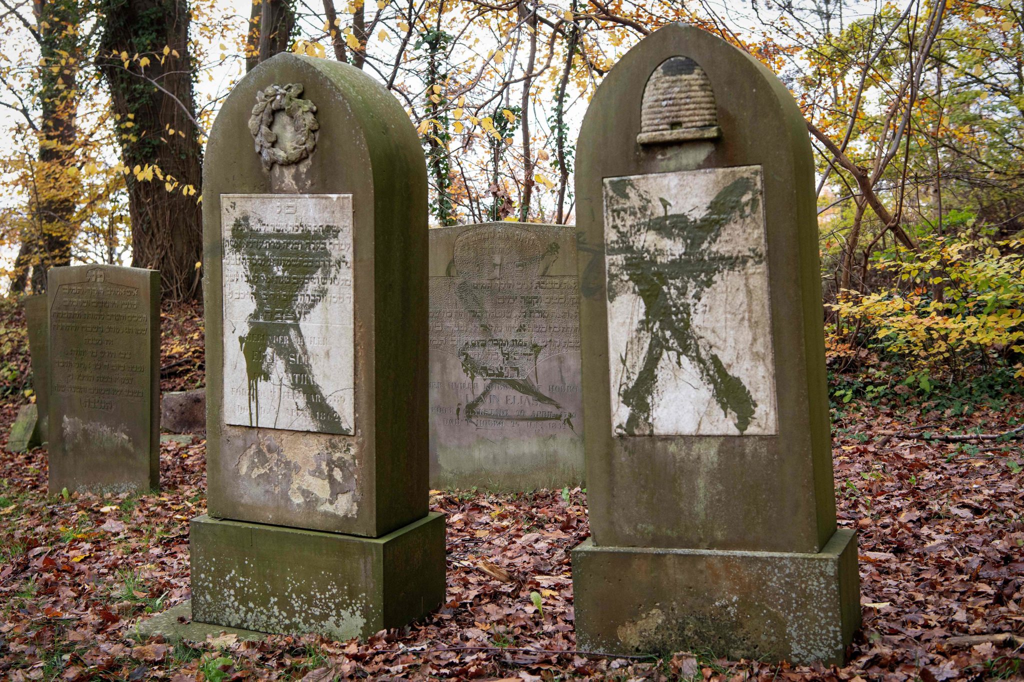 Ledende nazist pågrepet for hærverk mot jødiske symboler i Danmark&nbsp;<span>(+)</span>