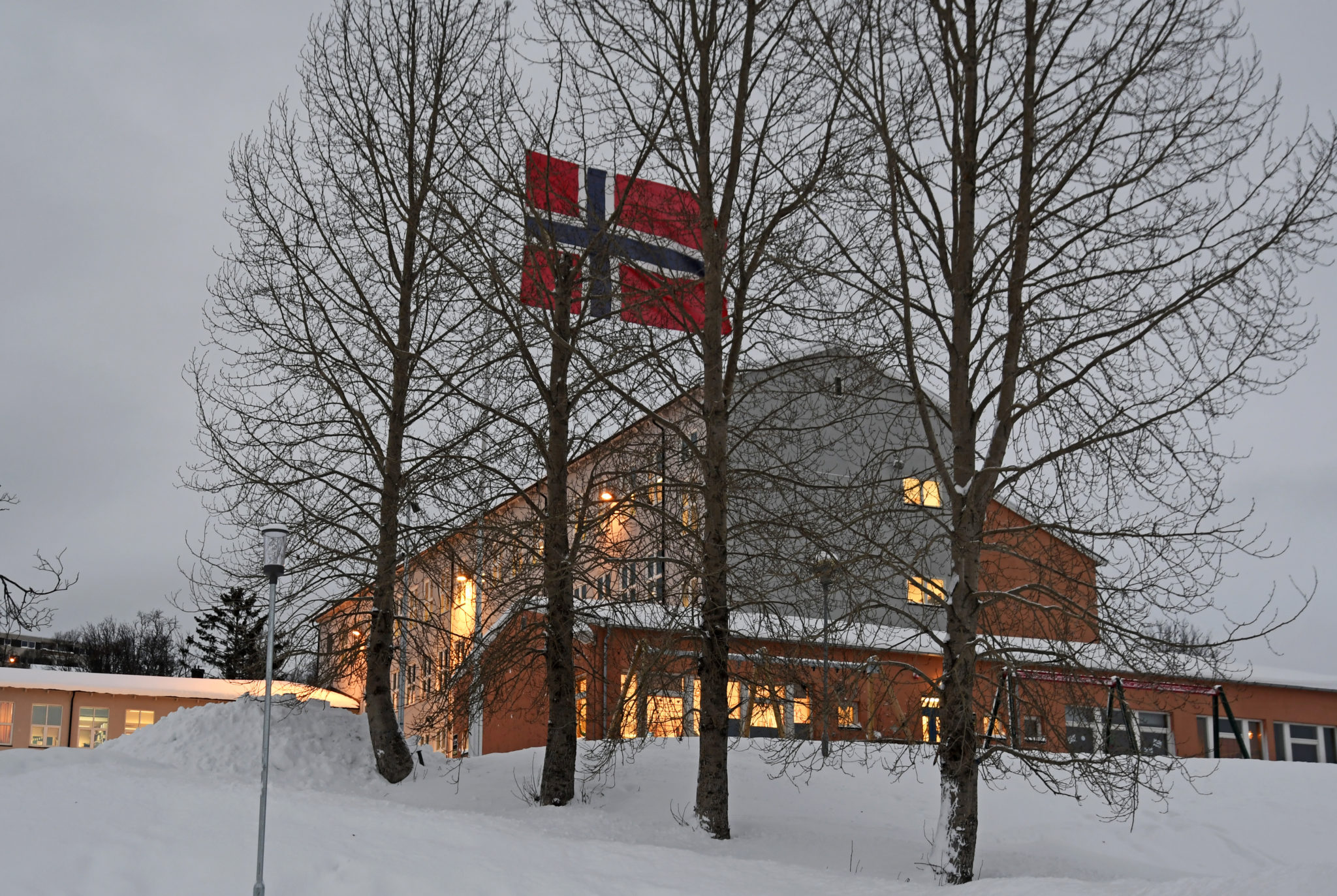 Avdød mor i Tromsø etterforskes for drap og drapsforsøk&nbsp;<span>(+)</span>