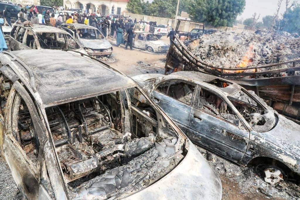 Minst 30 drept av jihadister i Nigeria – flere brent levende i bilene sine&nbsp;<span>(+)</span>