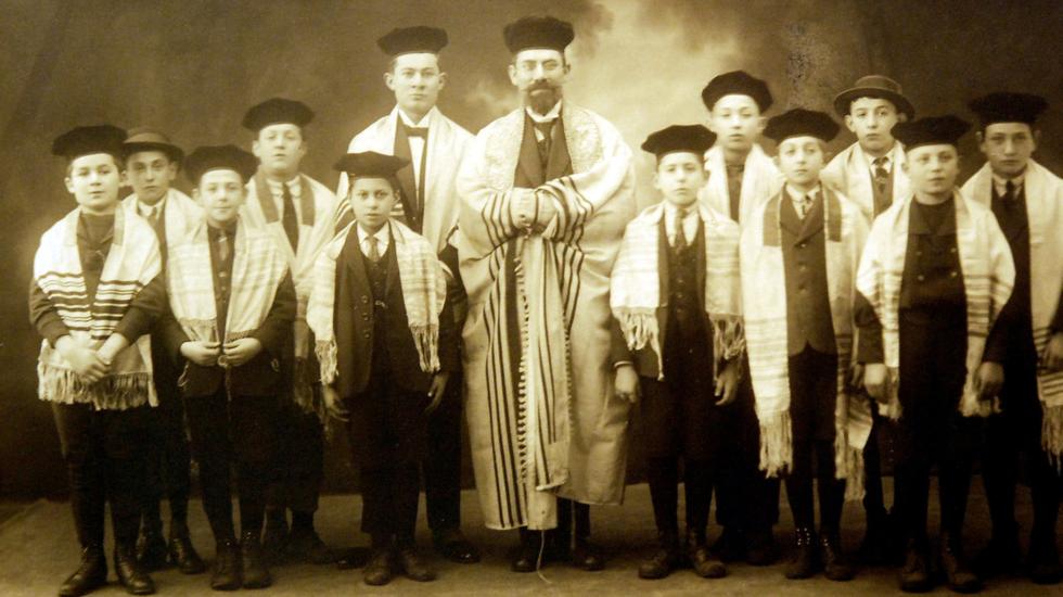 Kantor Selig Gotthelf og synagogekoret i Calmeyers gate 15 (1923)&nbsp;<span>(+)</span>