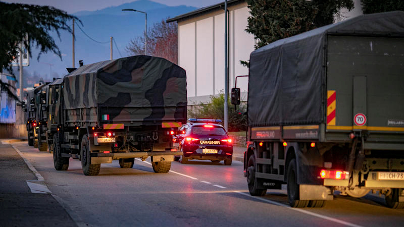 627 nye døde i Italia – Lombardia overveier strengere tiltak&nbsp;<span>(+)</span>