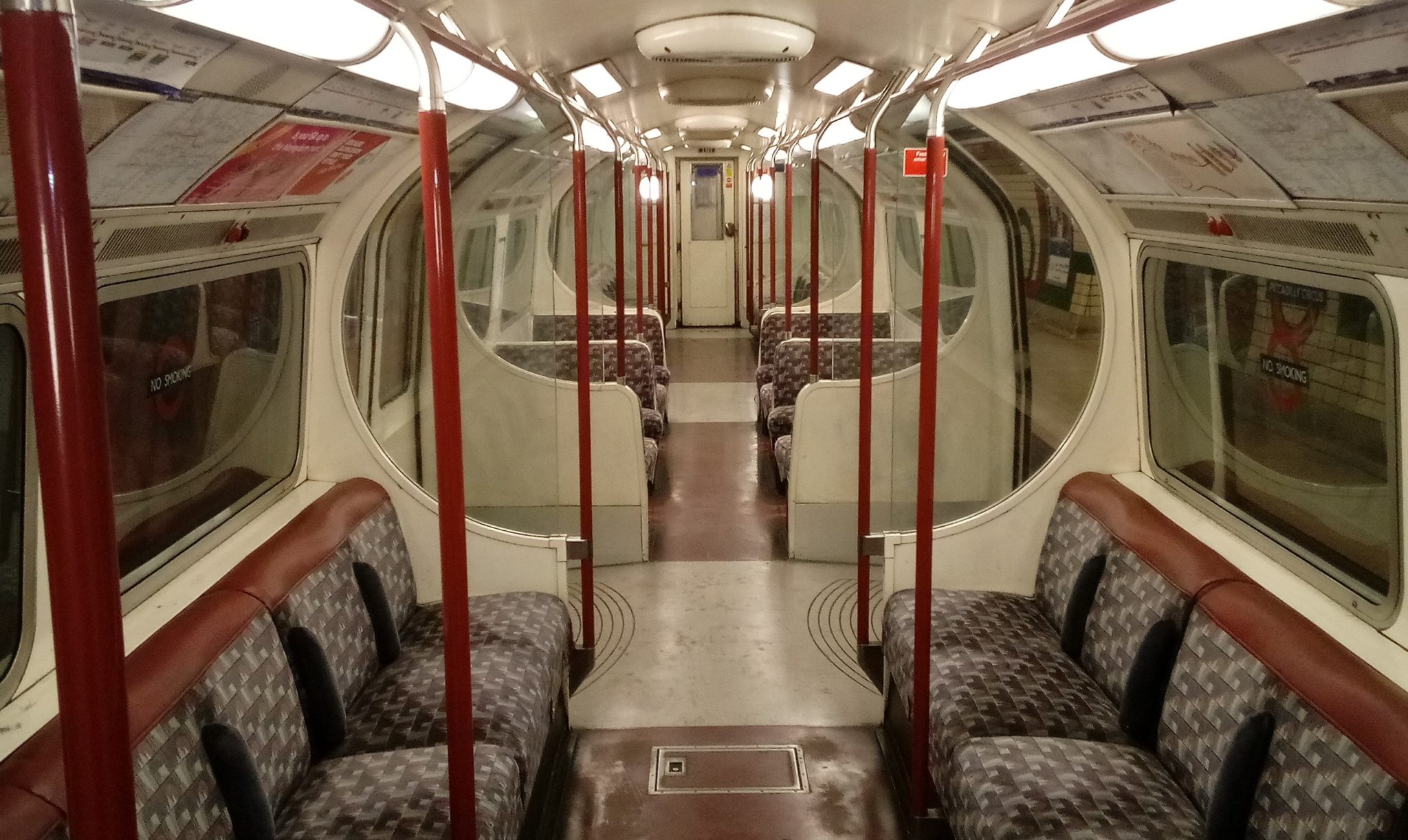 Bilder fra London 22. mars 2020.&nbsp;<span>(+)</span>